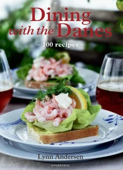 Dining with the Danes: 100 recipes (Bog, Indbundet, Dansk) af Lynn Andersen