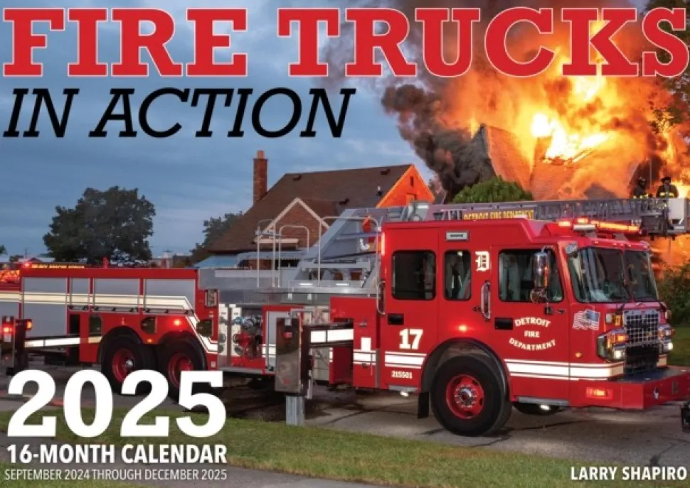 Fire Trucks in Action 2025: 16-Month Calendar: September 2024 to December 2025 (Kalender, Calendar, Engelsk) af Larry Shapiro