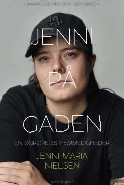 Jenni på gaden: En øbropiges hemmeligheder (Bog, Hæftet, Dansk) af Jenni Maria Nielsen