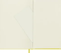Moleskine: Classic Silk Notebook (Notesbog, Hardcover, Classic fabric, Large, Yellow, Ruled)