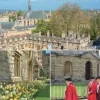 Oxford Colleges A5 Calendar - 2025 (Kalender, Calendar, Engelsk) af CHRIS ANDREWS