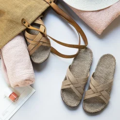 Shangies: Creamy white - WOMAN#1 (Sandal, Women#1, Creamy white)