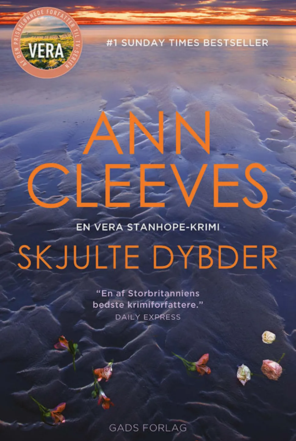 Skjulte dybder: En Vera Stanhope-krimi - bind 3 (Bog, Hæftet, Dansk) af Ann Cleeves