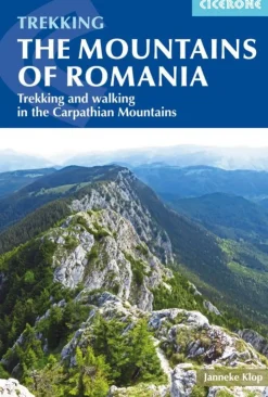 The Mountains of Romania: Trekking and walking in the Carpathian Mountains (Bog, Hæftet, Engelsk) af James Roberts