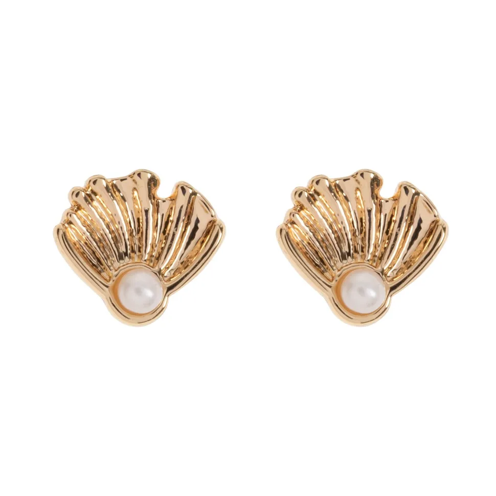 Timi of Sweden: Aria - Shell with Pearl Stud Earrings - Gold (Smykke, Earrings)