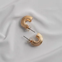 Timi of Sweden: Avery - Rainbow Stud Earrings (Smykke, Earrings)