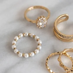 Timi of Sweden: Pearl and Gold Bead Ring (Smykke, Rings)