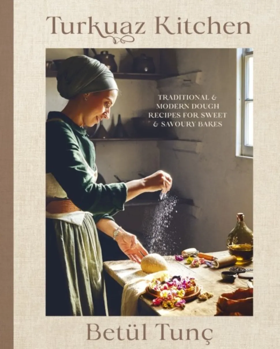 Turkuaz Kitchen: Comforting Recipes for Delicious Sweet & Savoury Bakes (Bog, Hardback, Engelsk) af Betul Tunc